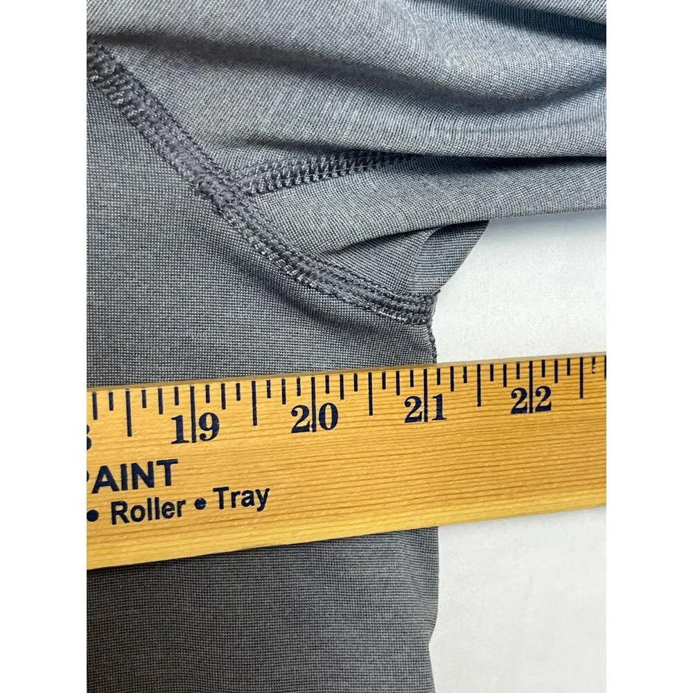 The North Face Men’s L Gray FlashDry 1/4 Zip Pullover – Lightweight Activewear